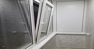 Пластиковые окна на лоджию Глазов цена от 9680 руб. м/п. за 49 часов